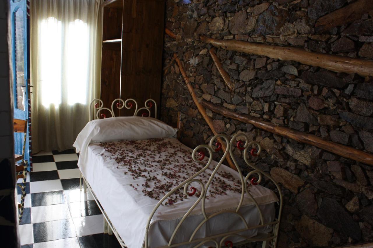 Hotel Leonor Beni Chiker 外观 照片